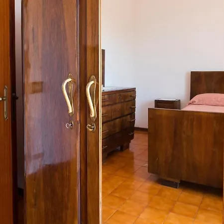بيت للعطل Ferienhaus Fuer 10 Personen In Monte San Pietrangeli, Adriakueste Italien Kueste Der Marken