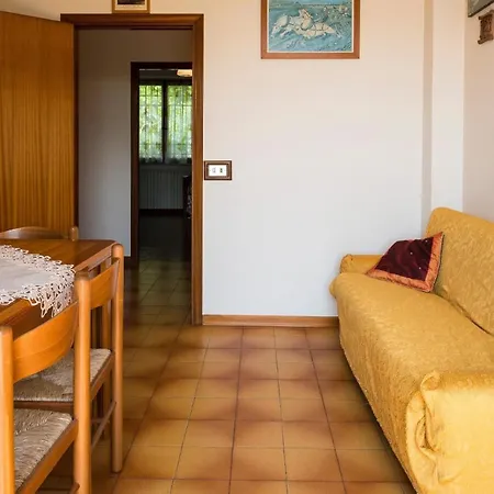 بيت للعطل Ferienhaus Fuer 10 Personen In Monte San Pietrangeli, Adriakueste Italien Kueste Der Marken Monte San Pietrangeli