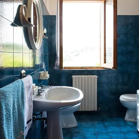 بيت للعطل Ferienhaus Fuer 10 Personen In Monte San Pietrangeli, Adriakueste Italien Kueste Der Marken *